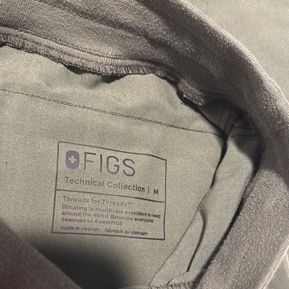 Figs Moss Scrub Set - Picture 5 of 6